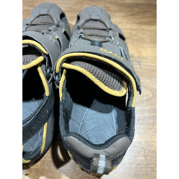 Teva‎ Men\'s Sandals Size 10 Brown With Gold Trim Black Soles NWT Water Sandal main image 8